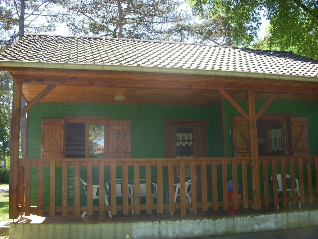 Camping De La Pelouse Jaulny Εξωτερικό φωτογραφία