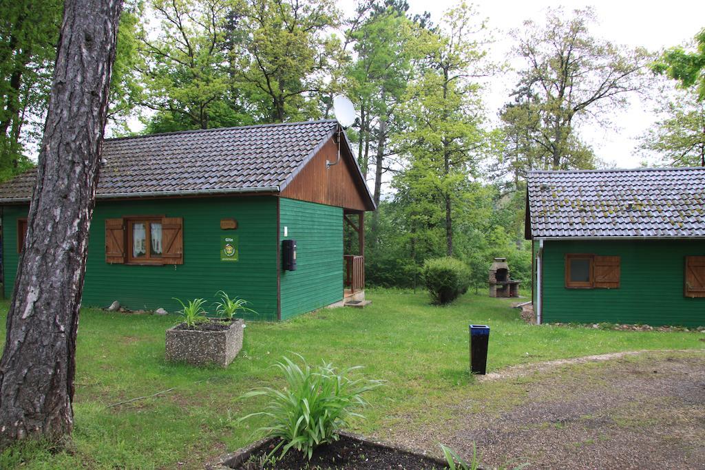 Camping De La Pelouse Jaulny Δωμάτιο φωτογραφία
